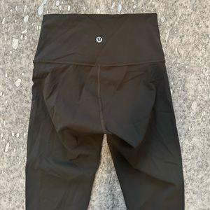 Lululemon Wunder Train High-Rise Crop 21" Olive Green Size 2